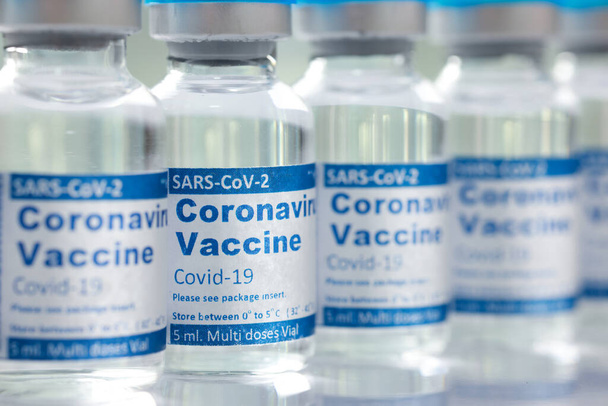 COVID Frascos de vacina contra a doença de Coronavirus - Foto, Imagem