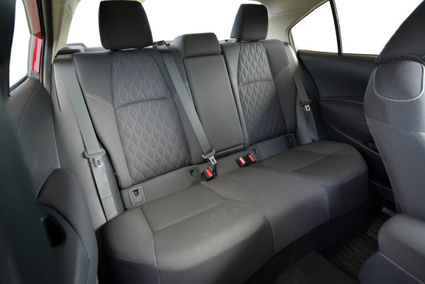 Luxusszemélygépkocsi hátsó ülése - Fotó, kép