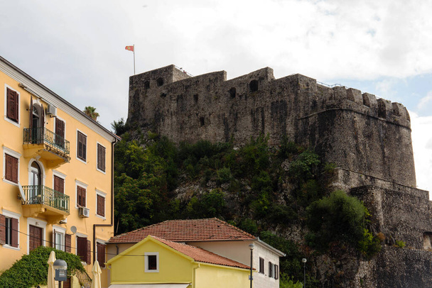 モンテネグロのヘルセグ・ノヴィ・フォルテ・マーレ要塞 - 写真・画像