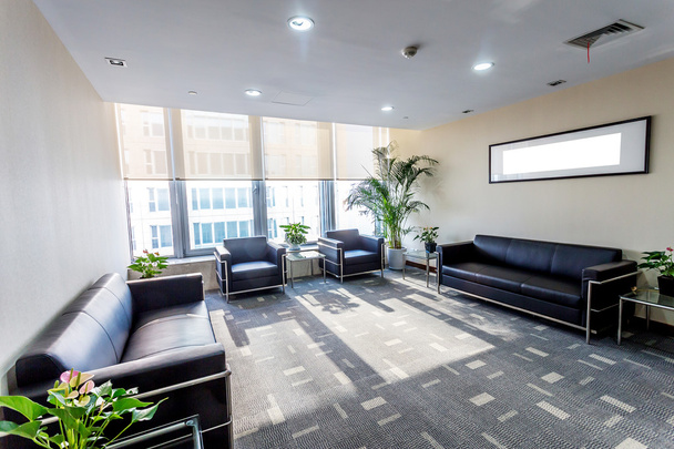 salle de repos dans un immeuble de bureaux moderne
 - Photo, image