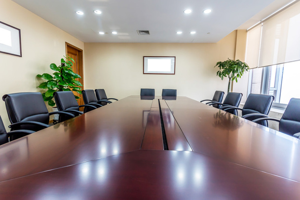 Sala de reuniones de negocios en la oficina
 - Foto, Imagen