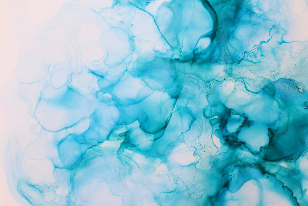 art photography of abstract fluid painting with alcohol ink, blue and green colors - Foto, Imagen