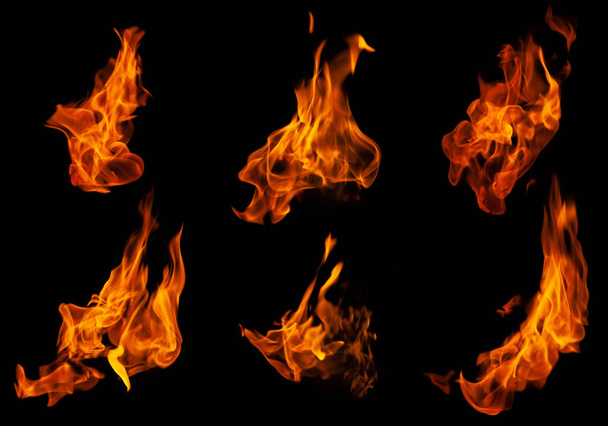 Požární sbírka sada hoření plamene izolované na tmavém pozadí pro grafické účely - Fotografie, Obrázek