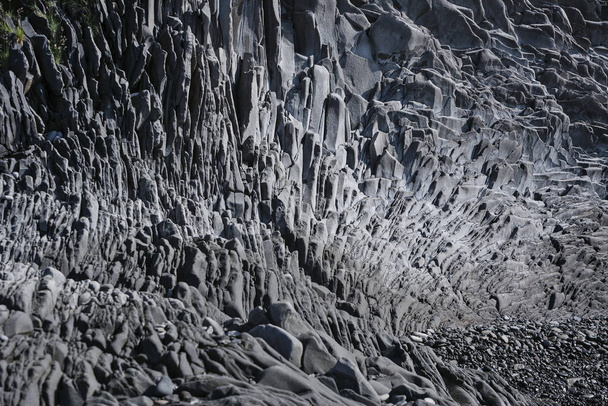Холодный образец лавы от настоящего извержения вулкана в Исландии - Фото, изображение
