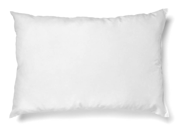 κλείσιμο ενός λευκού μαξιλαριού σε λευκό φόντο - Φωτογραφία, εικόνα