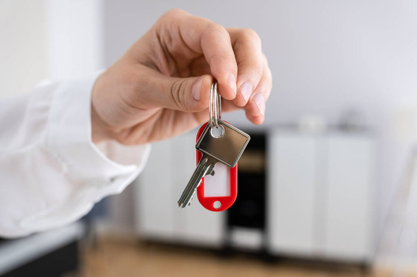New House Real Estate Owner Holding Keys - Фото, изображение