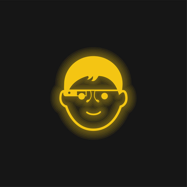 Πρόσωπο αγοριού με το Google Glasses κίτρινο λαμπερό νέον εικονίδιο - Διάνυσμα, εικόνα