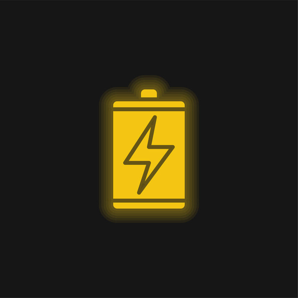 Battery Charge yellow glowing neon icon - Vector, Image