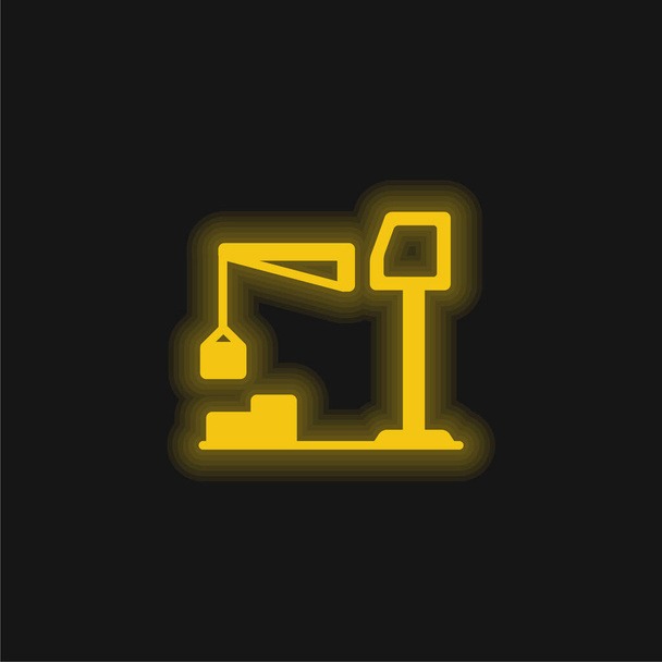 Большой Деррик с жёлтой сияющей неоновой иконой - Вектор,изображение