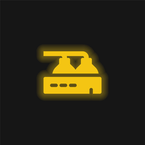 Beer Factory yellow glowing neon icon - Vector, Image