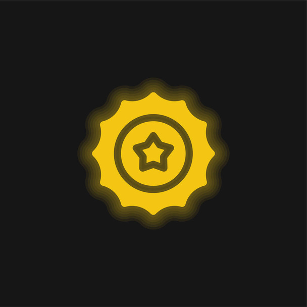 Pivní čepice žlutě zářící neonová ikona - Vektor, obrázek