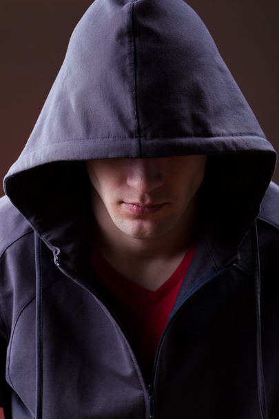 Man in a hoodie - Foto, imagen