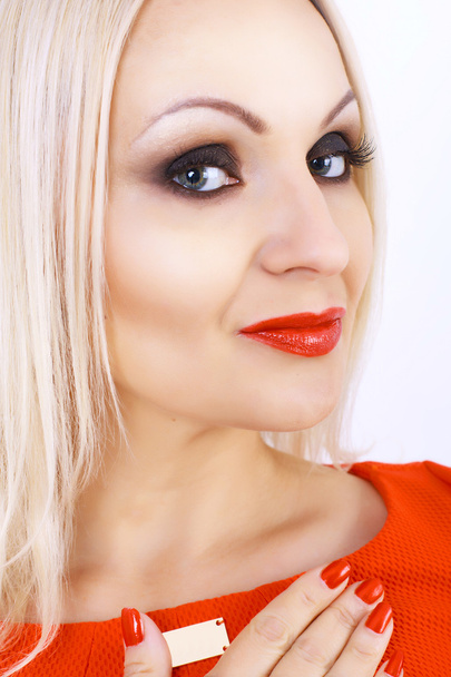 moda kobieta portret z czerwonymi ustami - Zdjęcie, obraz