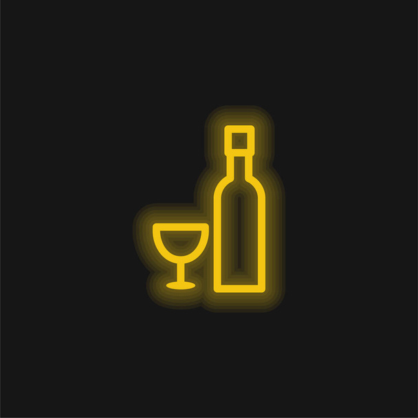 Bottiglia e vetro giallo brillante icona al neon - Vettoriali, immagini