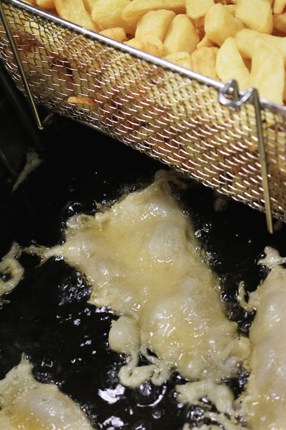 čipy smažení v frier - Fotografie, Obrázek
