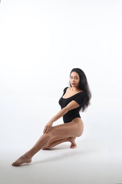 Photoshoot of a Salvadorean Model in the studo - Foto, afbeelding