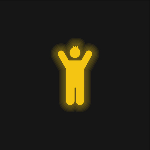 Menino com braços levantados ícone de néon brilhante amarelo - Vetor, Imagem