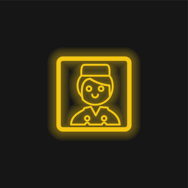 Bell Boy Portrait yellow glowing neon icon - Vector, Image