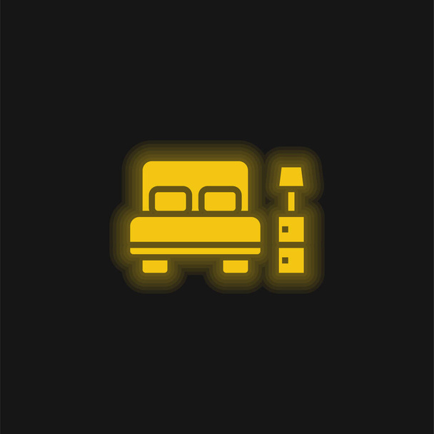 Quarto amarelo brilhante ícone de néon - Vetor, Imagem
