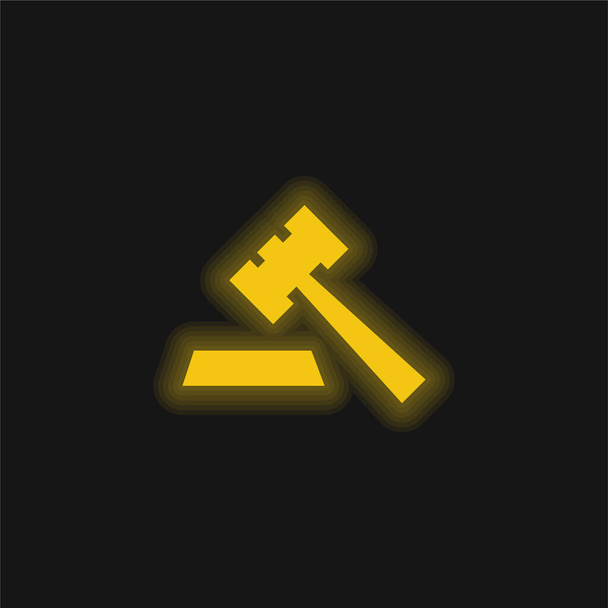 Auction yellow glowing neon icon - Vector, Image