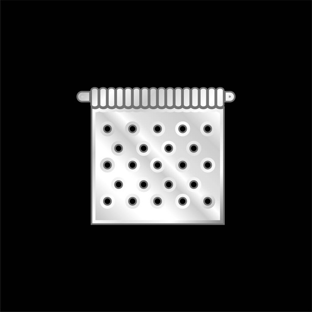 バスルームハンギングタオル銀メッキ金属アイコン - ベクター画像