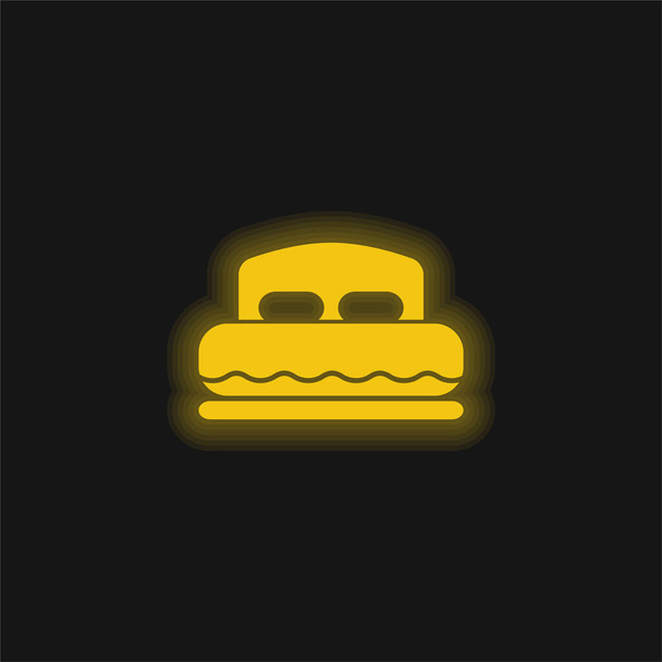 Bed For A Couple yellow glowing neon icon - Vector, Image