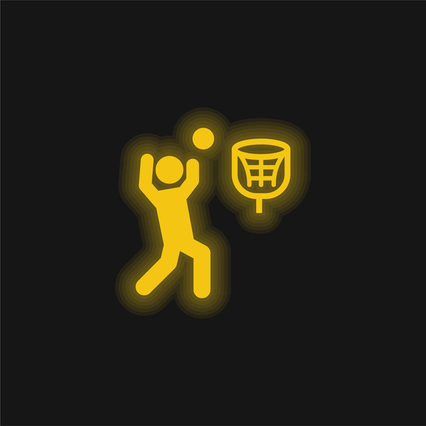 Basketbal speler geel gloeiende neon pictogram - Vector, afbeelding