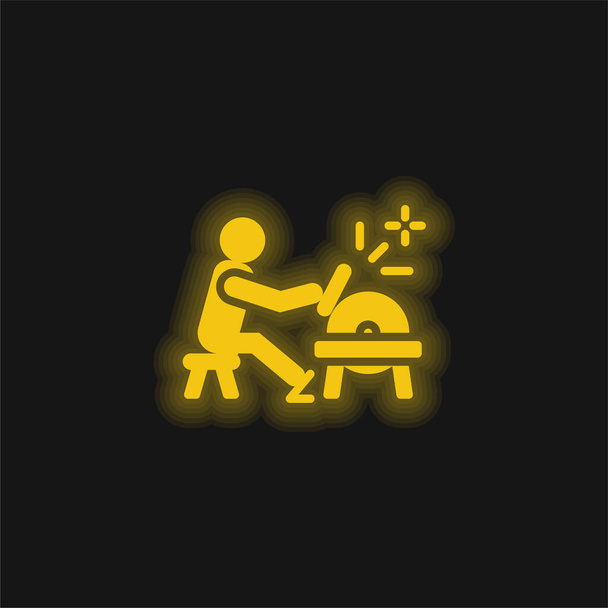 鍛冶屋黄色の輝くネオンアイコン - ベクター画像