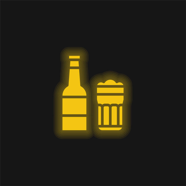 Beer yellow glowing neon icon - Vector, Image