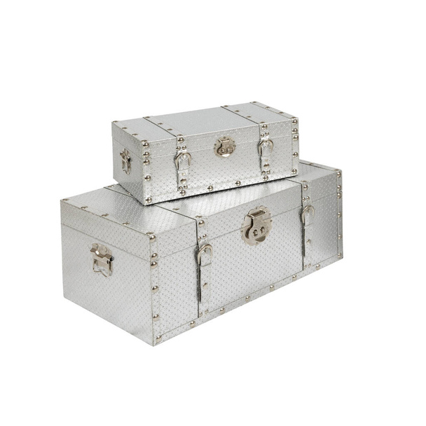 Zwei silberne Aufbewahrungsboxen isoliert auf weißem Hintergrund - Foto, Bild