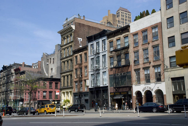 NEW YORK CITY, UNITED STATES - May 25, 2015: Houses and streets of Tribeca, Manhattan - New York City - Foto, afbeelding