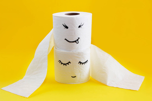 papel higiênico macio branco para cuidados - Foto, Imagem
