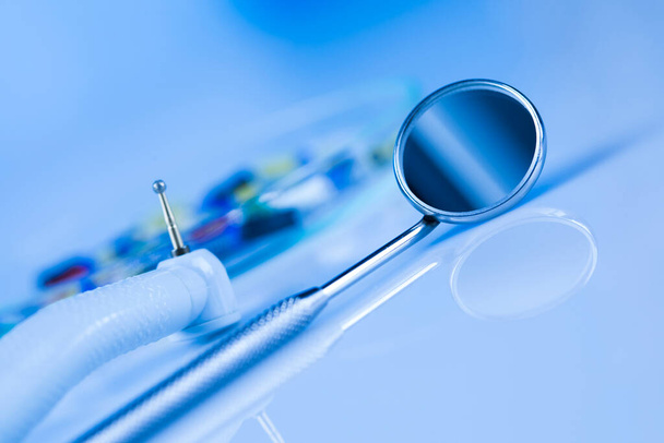 Stomatologie-apparatuur voor tandheelkundige verzorging - Foto, afbeelding