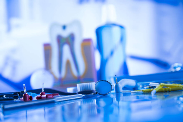 Clínica dental interior, herramientas de equipos de medicina - Foto, imagen