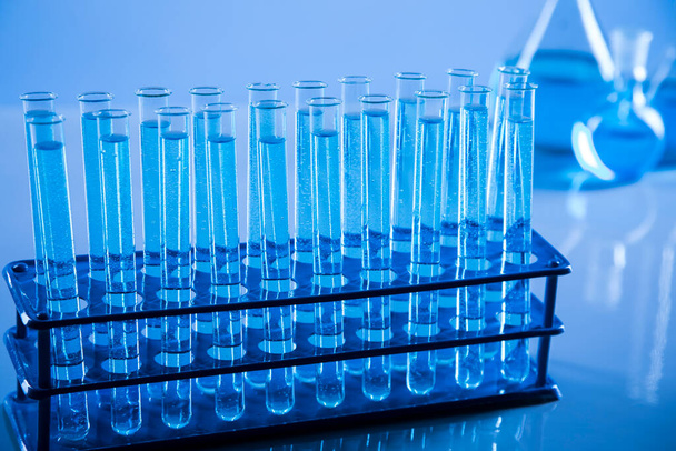 Scientific glassware for chemical experiment, Laboratory equipment - Foto, imagen