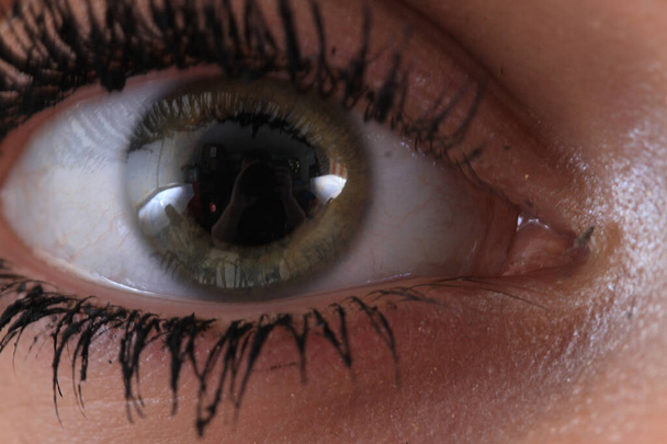 гарне людське око, як хороший легкий фон
 - Фото, зображення