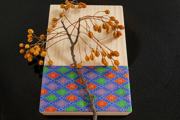 Chinese festival, family reunion Mid-Autumn Festival, exquisite log gift box and dry tree - Photo, Image