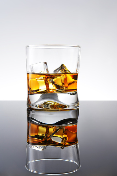 Whiskey with ice - Fotoğraf, Görsel