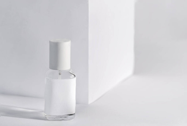 glass product package aroma perfume bottle with sunlight, - Valokuva, kuva