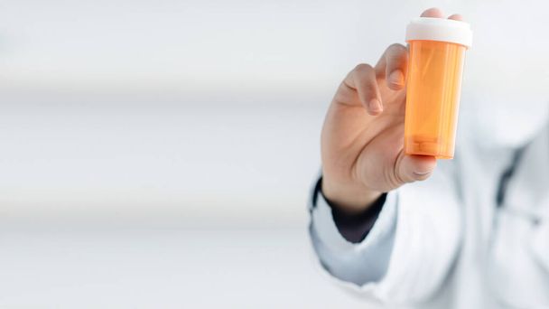 Doctor recommends taking medicine, vitamins, food supplement. Prescribing drug - Fotó, kép