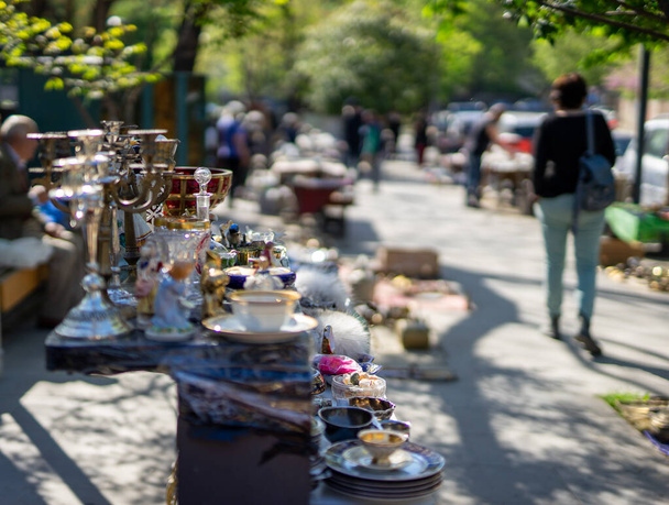 Flohmarkt mit Retro-Waren in Georgien Tiflis - Foto, Bild