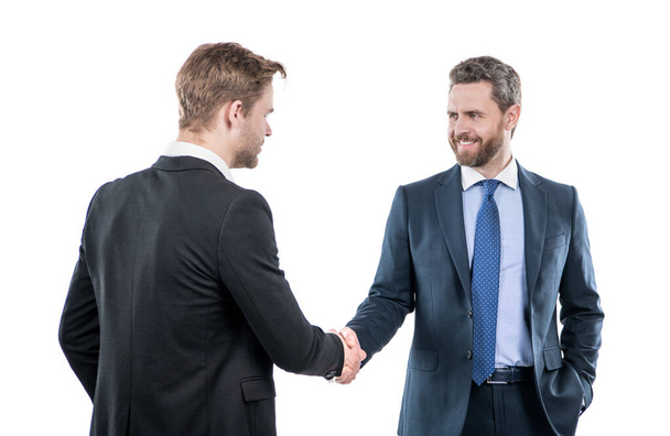 deux collègues hommes d'affaires serrant la main après accord commercial réussi, collaboration. - Photo, image