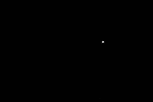 Nachthimmel mit großem Vollmond. Hintergrund Natur - Foto, Bild