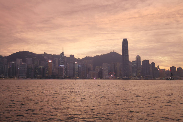 21 dec 2020 Victoria haven HK bij zonsondergang - Foto, afbeelding