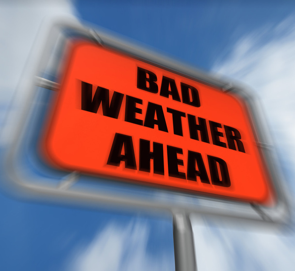 Cattive condizioni meteorologiche Davanti ai display Previsione pericolosa
 - Foto, immagini