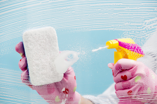 Limpeza - painel de limpeza com detergente
 - Foto, Imagem
