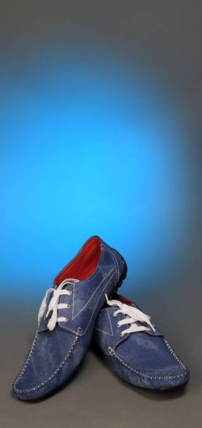 Kék férfi alkalmi cipő - Fotó, kép