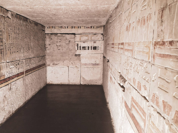 El Museo de Antigüedades Egipcias, conocido comúnmente como el Museo Egipcio, en El Cairo, Egipto - Foto, Imagen