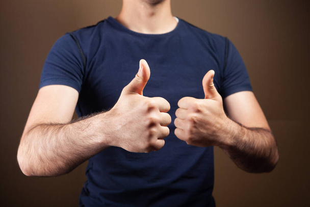 man showing thumbs up - Photo, Image