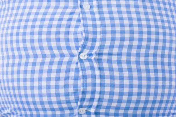 Detailní záběr těsné košile muže s nadváhou, typická fotografie pro pivní bříško: Selektivní soustředění.  - Fotografie, Obrázek